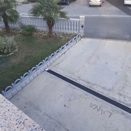 Apartman Lana